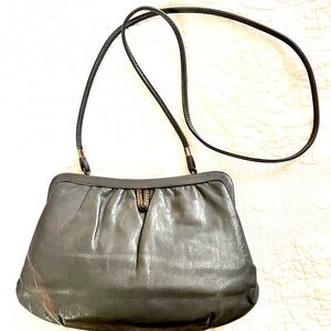 Timeless Elegance: Vintage MV Grey Leather Crossbody Near Pristine